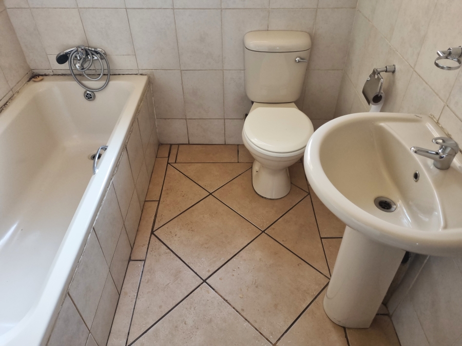 3 Bedroom Property for Sale in Waterval East North West